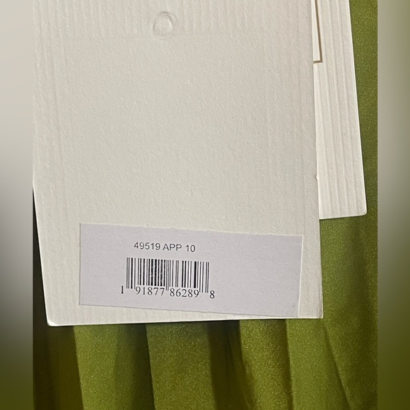 FREE SHIPPING Mac Duggal SWEETHEART NECKLINE PUFF SLEEVE GOWN, 10 - Picture 7 of 7